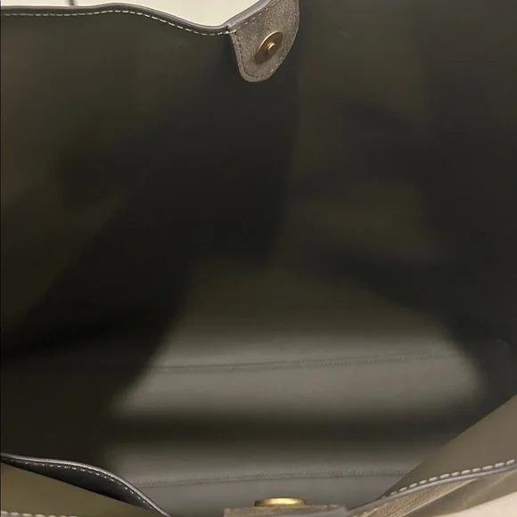 Coach (NWT) Brooklyn Shoulder Bag 39 in Brass/Olive Suede - Picture 6 of 17